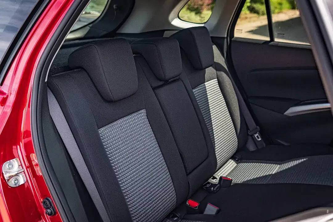 Suzuki S-Cross - Thumbnail 12