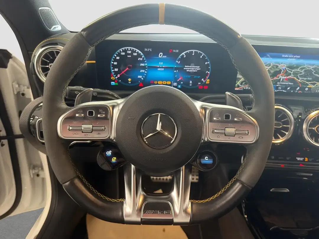 Mercedes-Benz CLA 45 AMG - Thumbnail 7