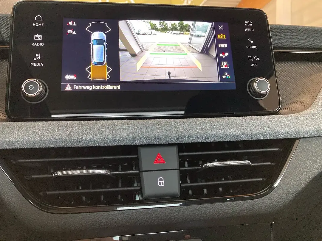 Skoda Scala - Thumbnail 13