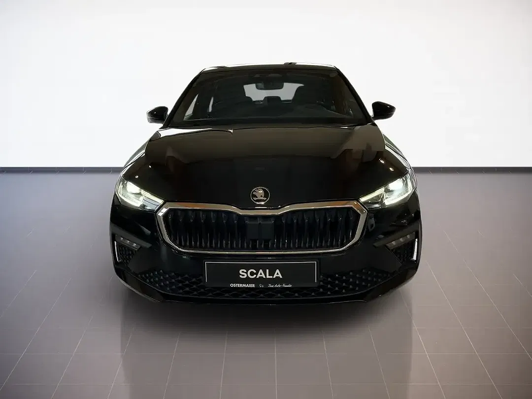 Skoda Scala - Thumbnail 2