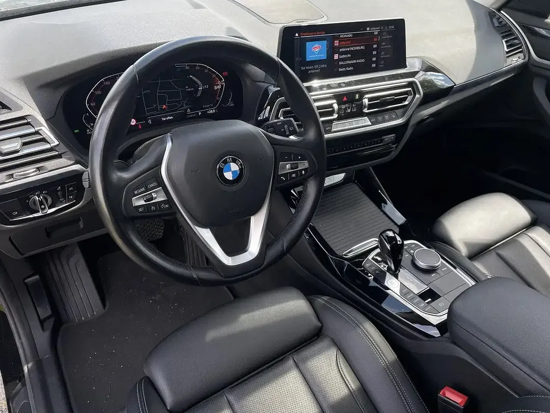 BMW X3 - Thumbnail 10