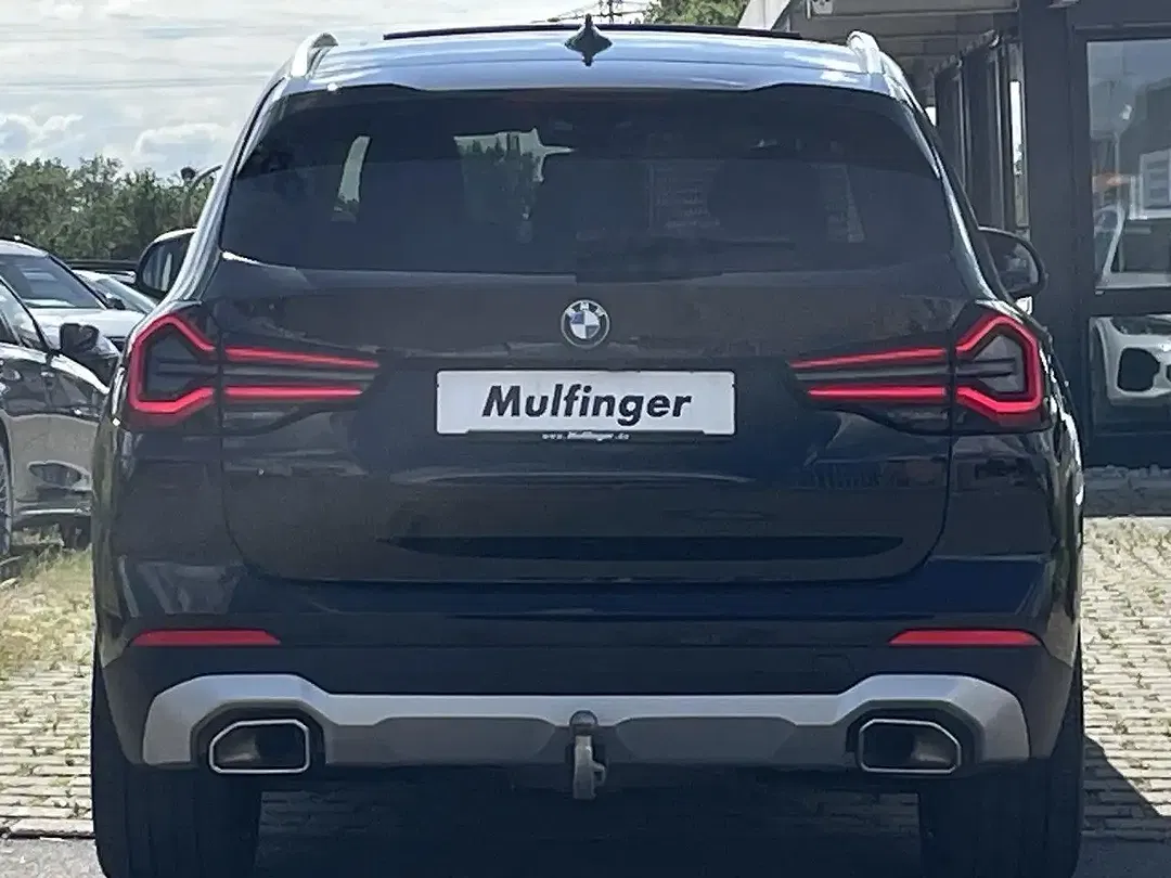 BMW X3 - Thumbnail 6