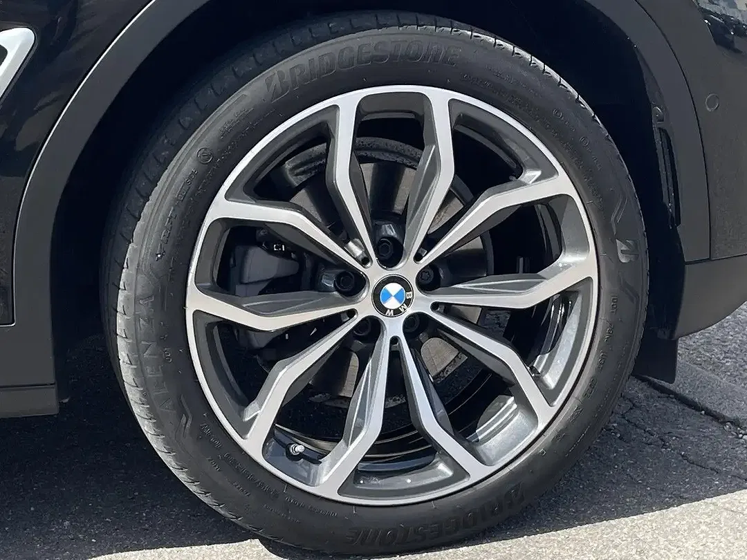 BMW X3 - Thumbnail 8