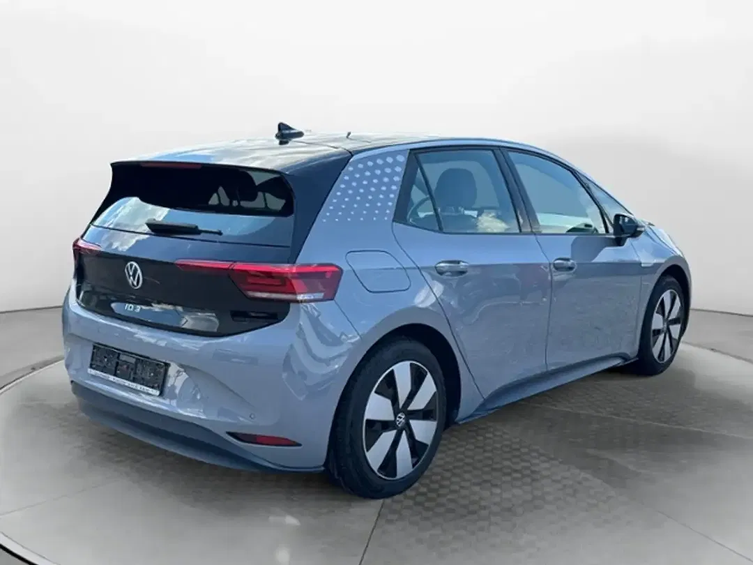 Volkswagen ID.3 - Thumbnail 5