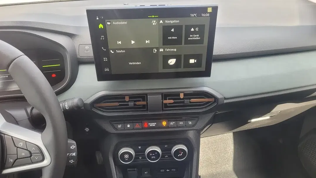 Dacia Sandero - Thumbnail 12