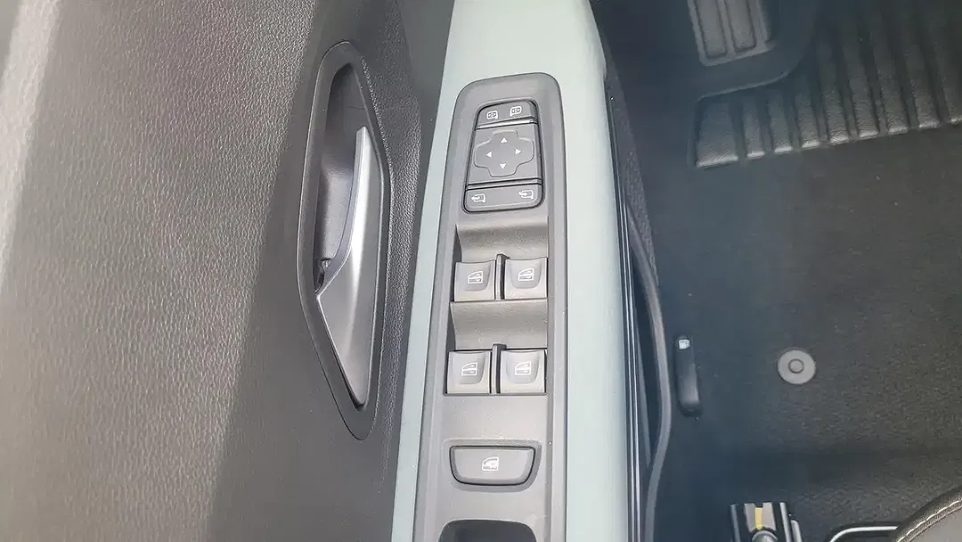 Dacia Sandero - Thumbnail 15