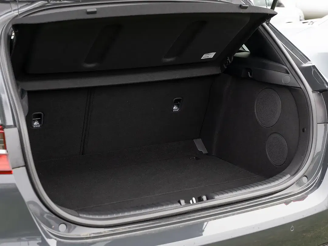 Kia Ceed / cee'd - Thumbnail 8