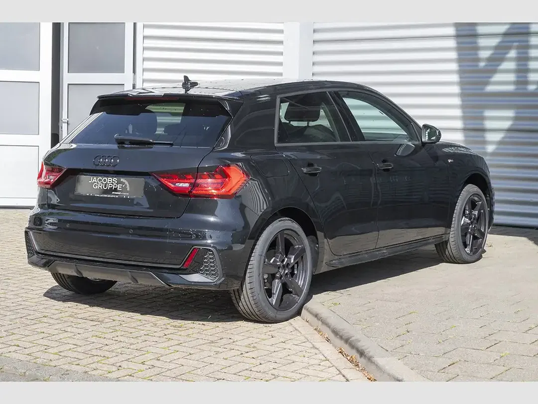 Audi A1 - Thumbnail 3