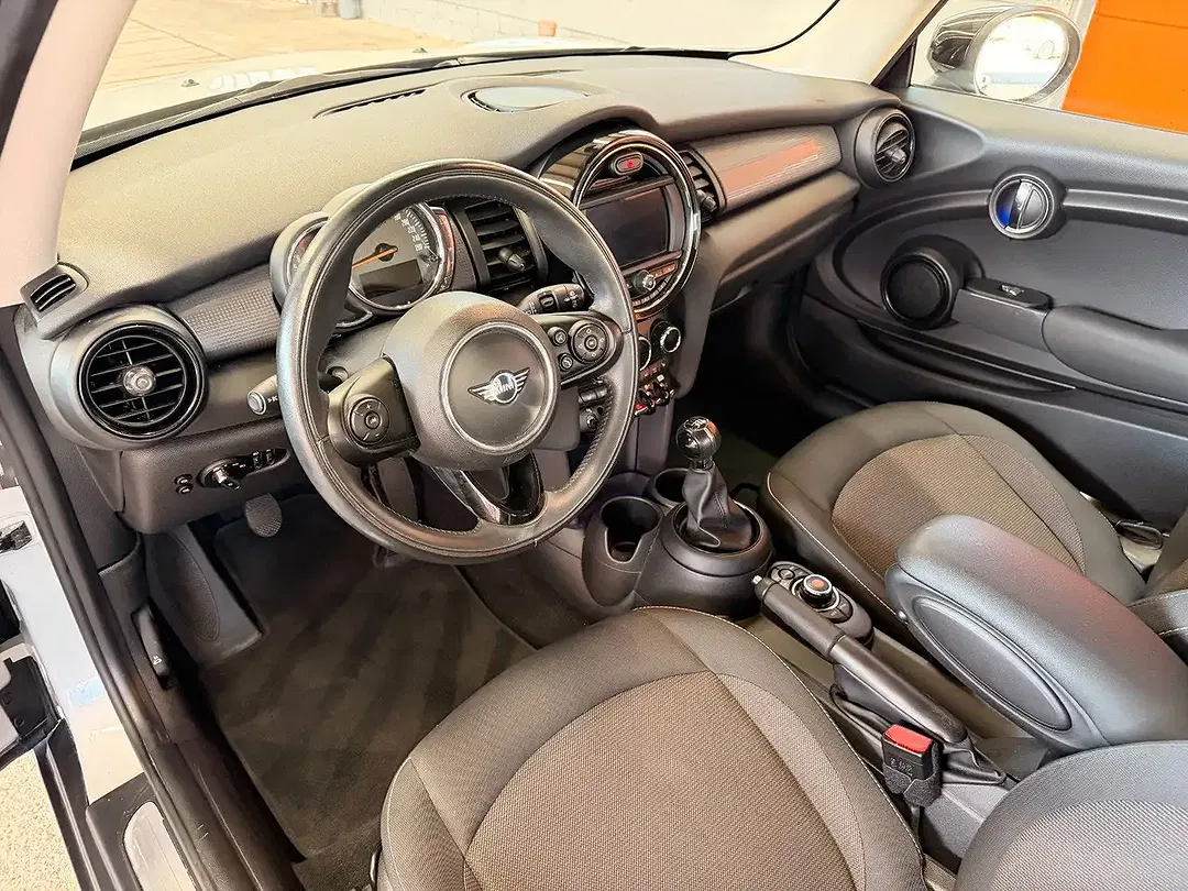 MINI Cooper - Thumbnail 10