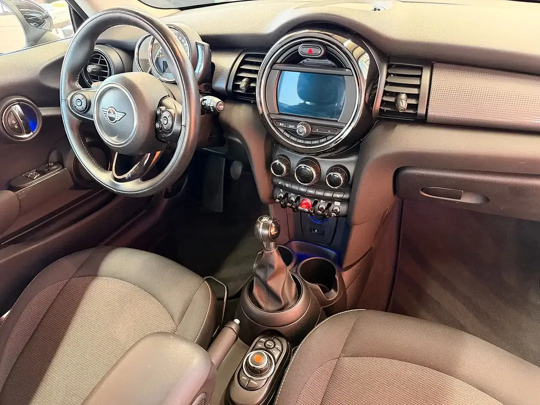 MINI Cooper - Thumbnail 12