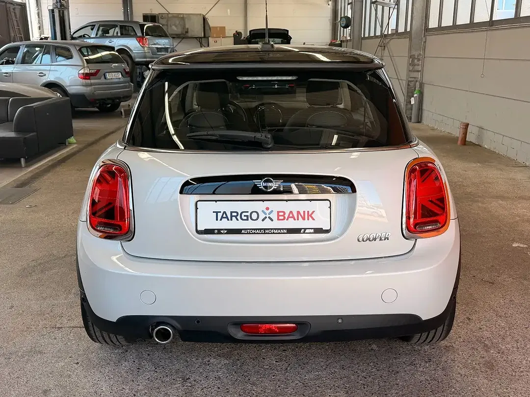 MINI Cooper - Thumbnail 6
