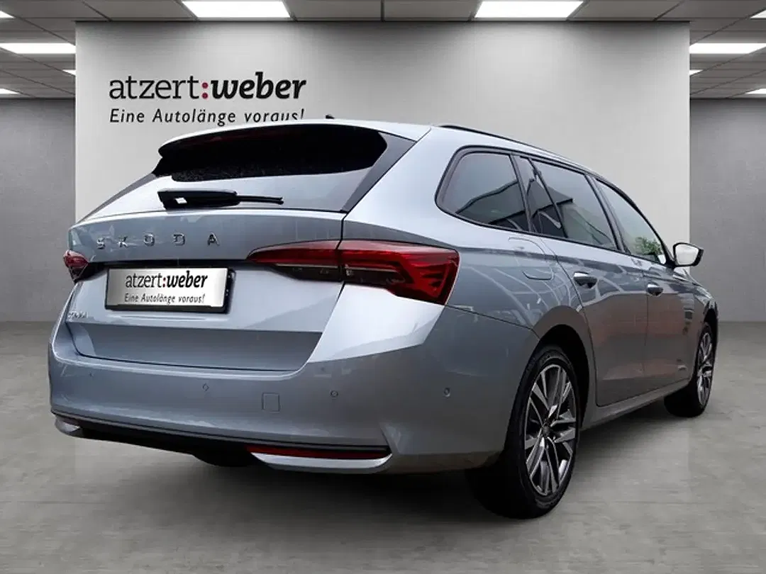 Skoda Octavia - Thumbnail 2