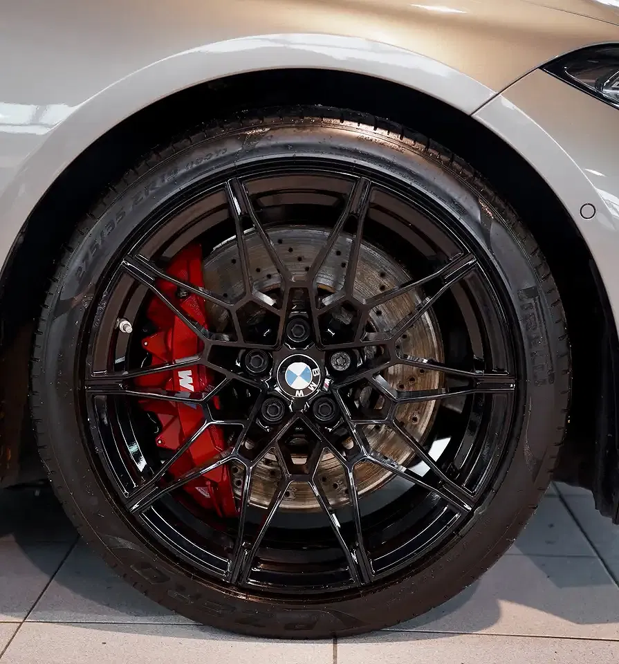 BMW M3 - Thumbnail 6