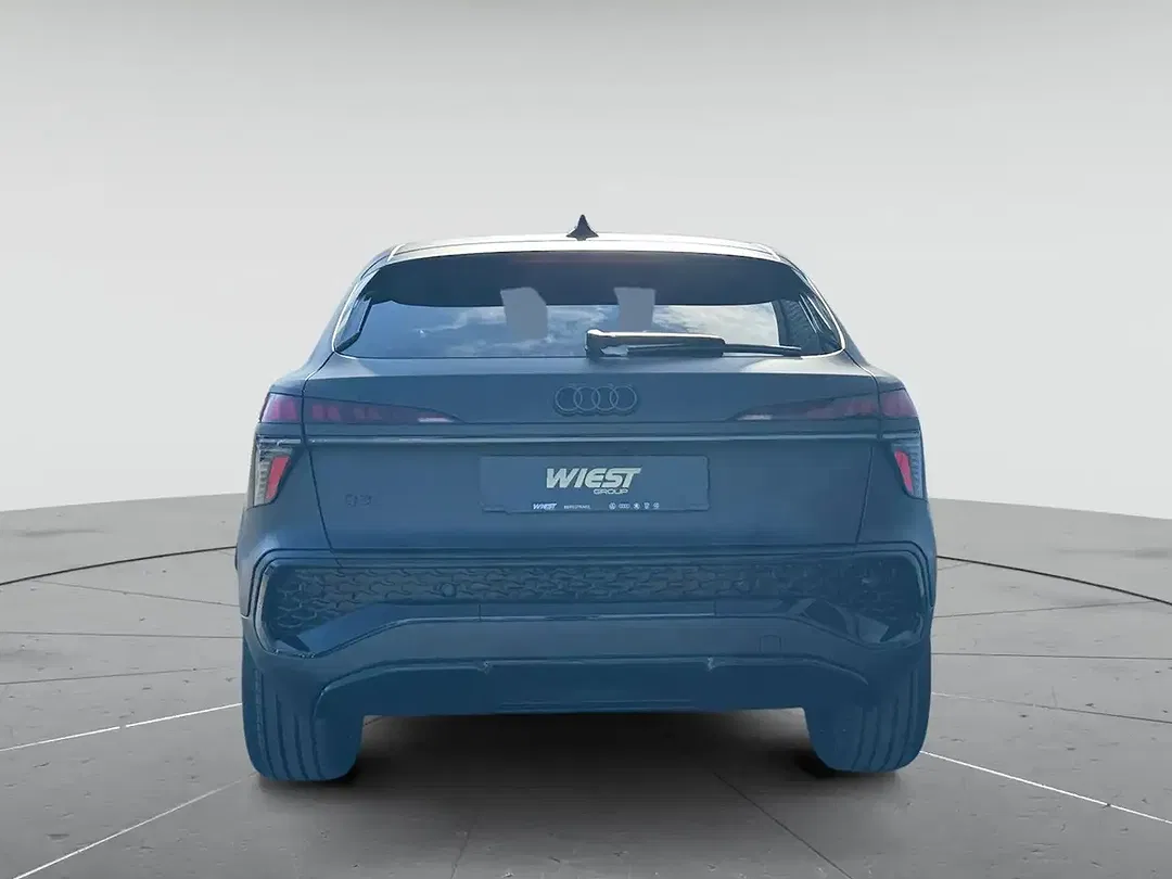 Audi Q3 - Thumbnail 6