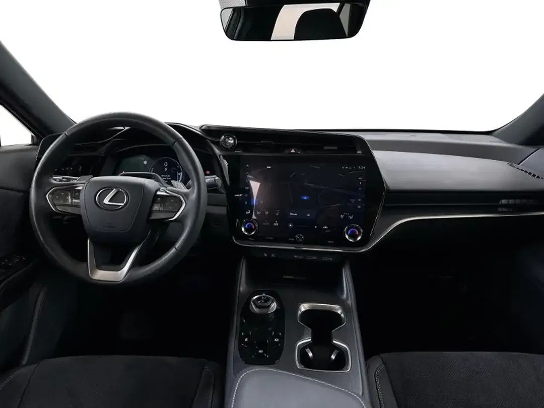 Lexus RZ - Thumbnail 7