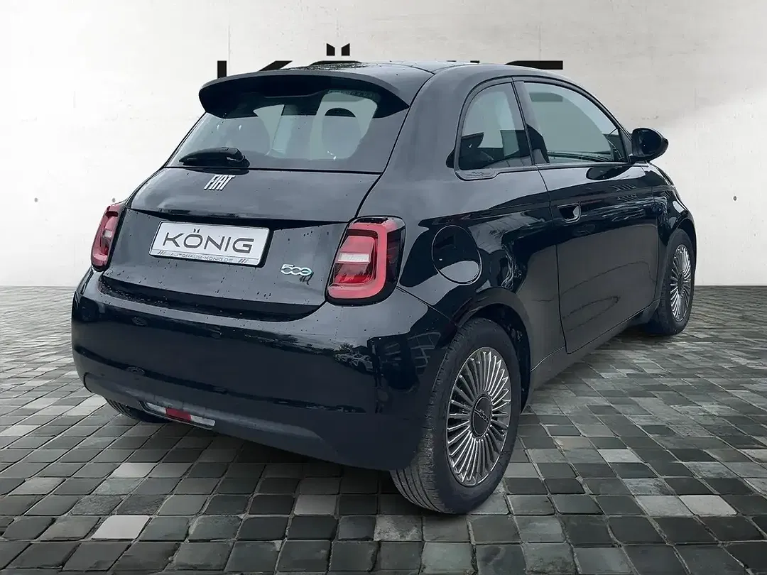Fiat 500e - Thumbnail 4