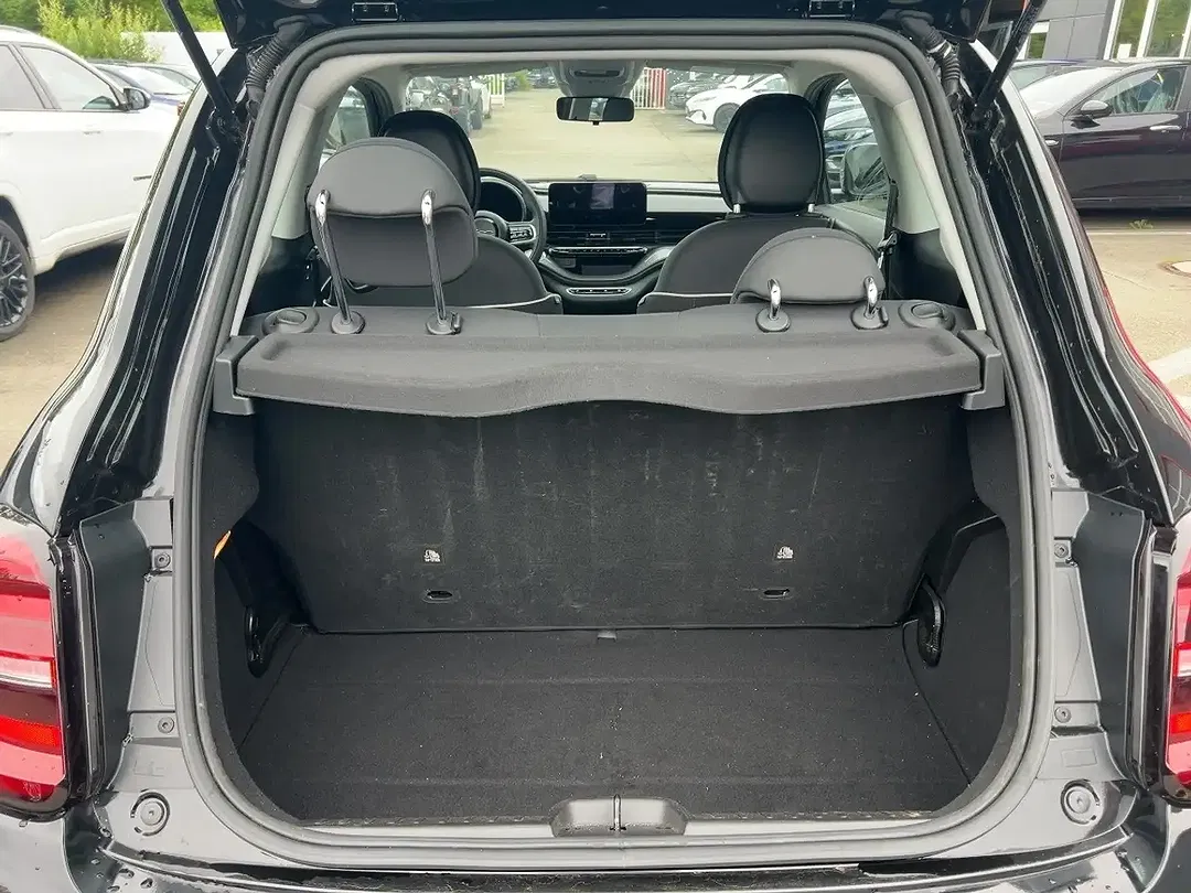 Fiat 500e - Thumbnail 6