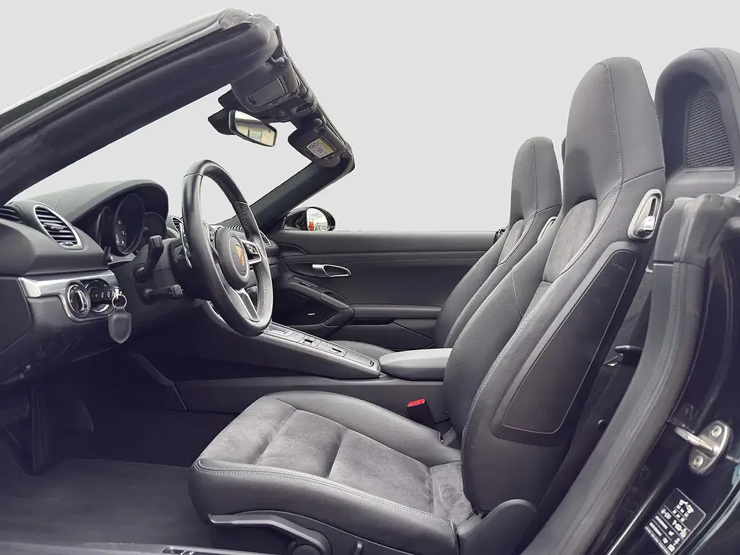 Porsche Boxster - Thumbnail 16