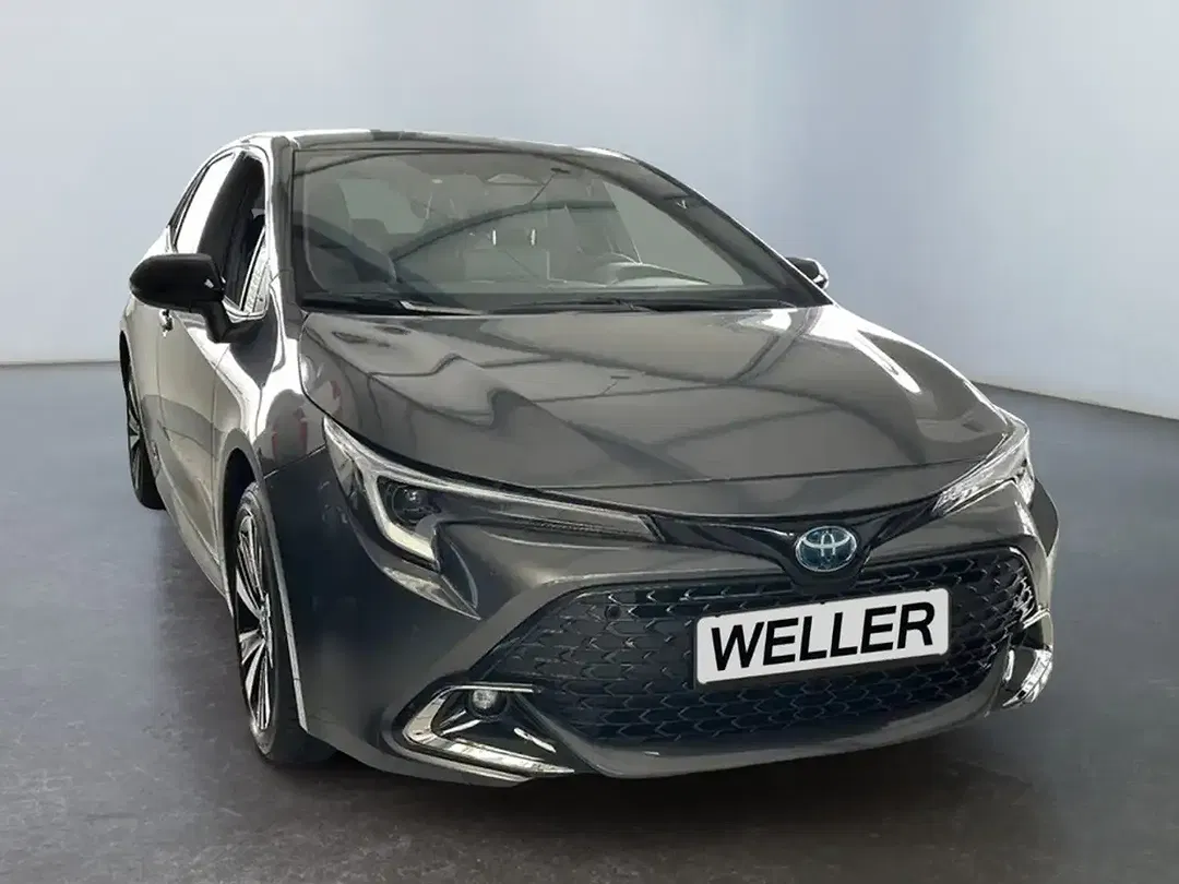 Toyota Corolla - Thumbnail 1