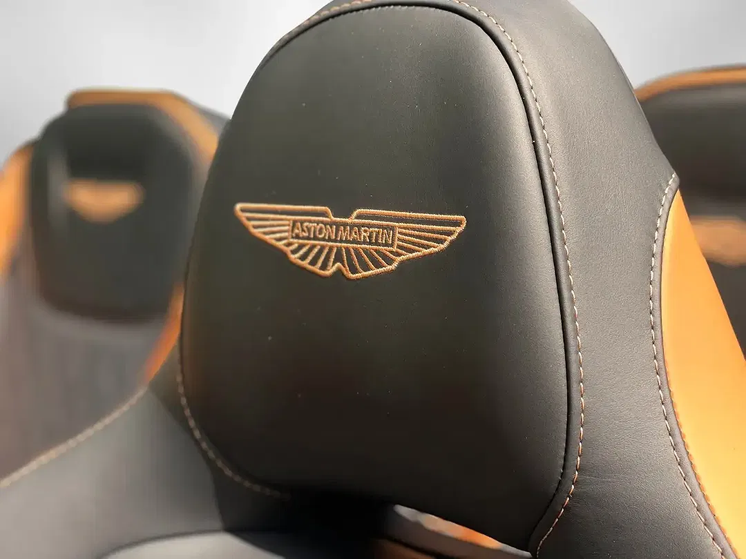 Aston Martin DB12 - Thumbnail 12