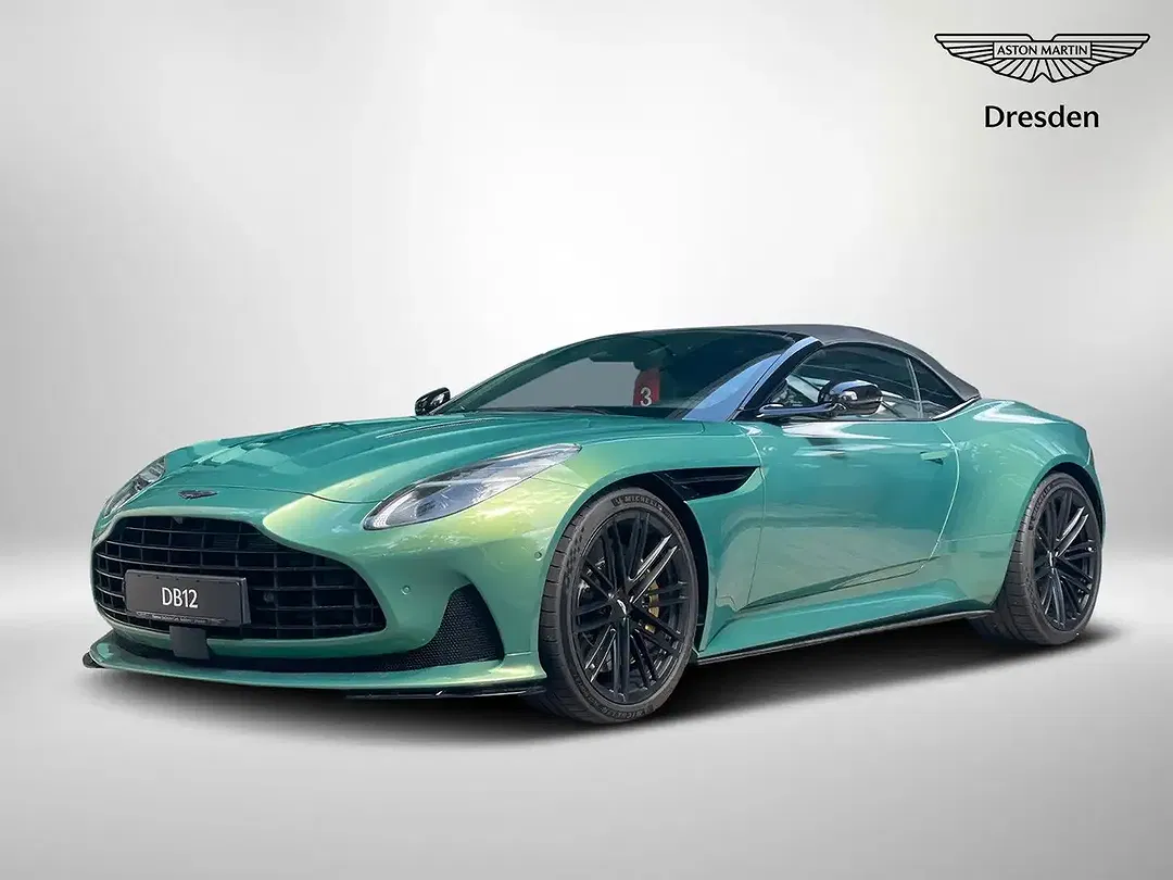 Aston Martin DB12 - Thumbnail 2