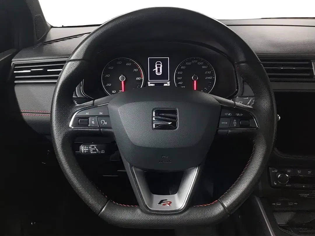 SEAT Arona - Thumbnail 11