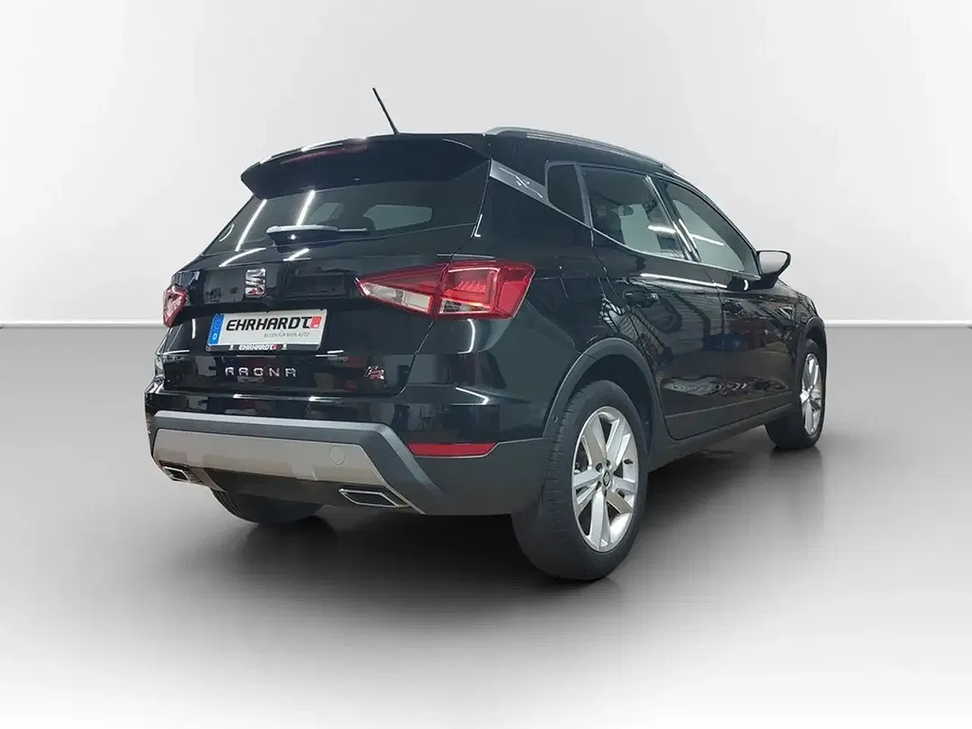SEAT Arona - Thumbnail 4