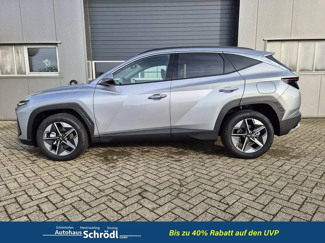Hyundai TUCSON - Thumbnail 2