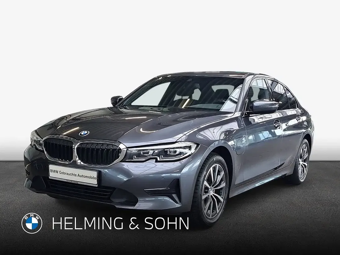 BMW 320 - Thumbnail 1