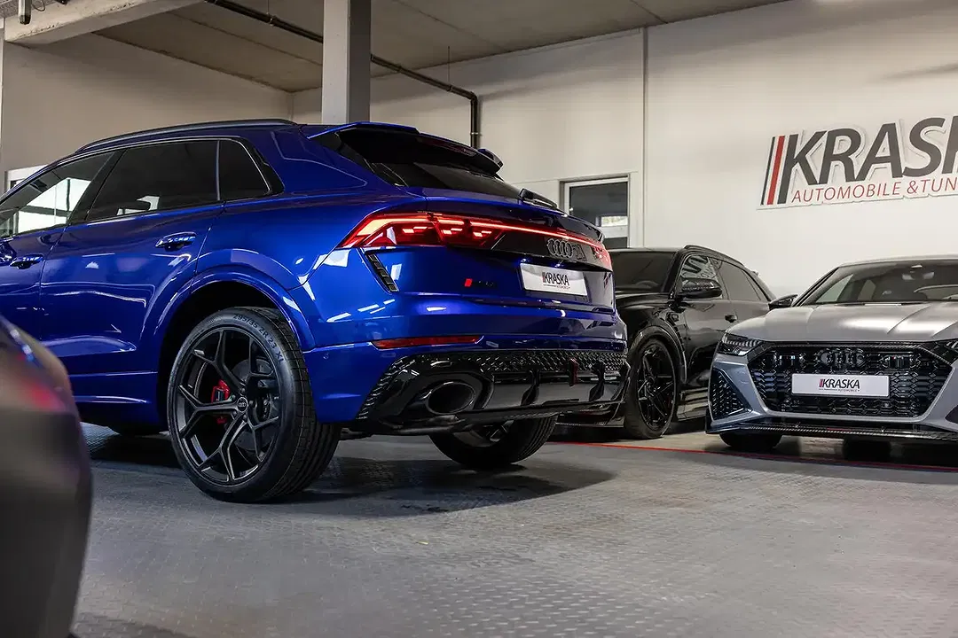 Audi RS Q8 - Thumbnail 12