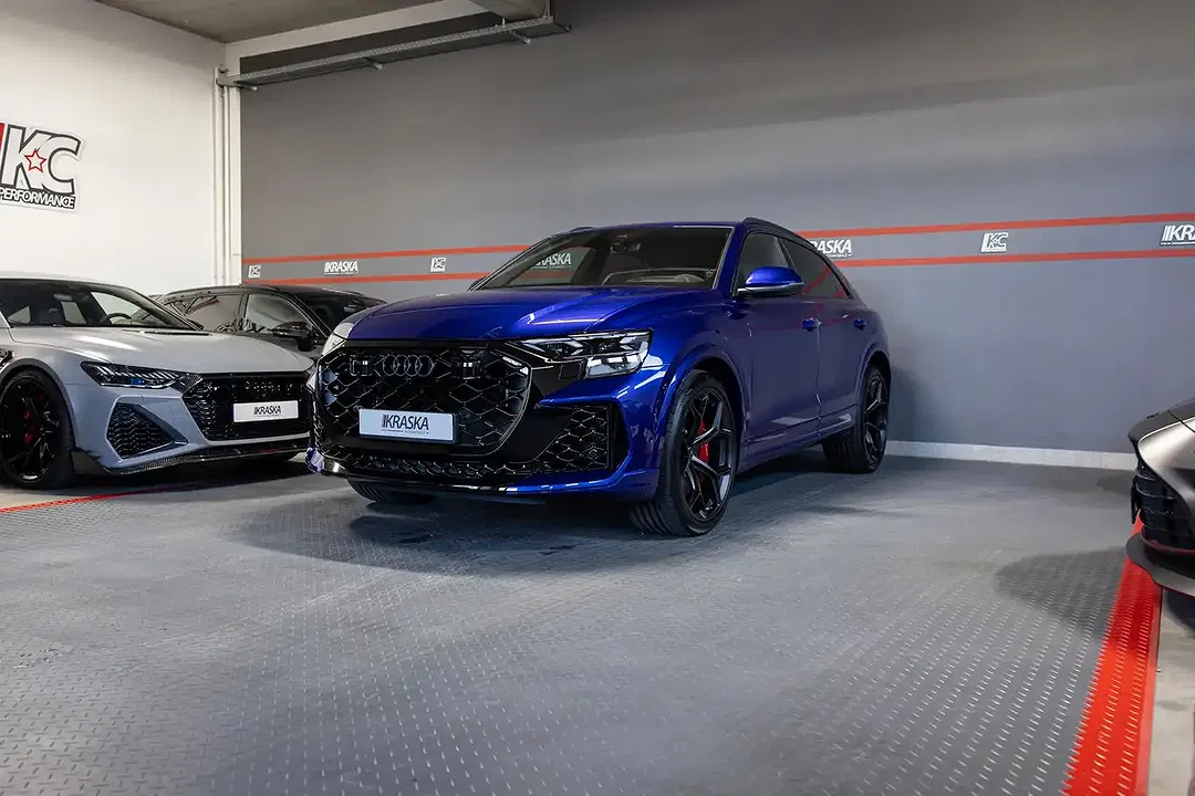 Audi RS Q8 - Thumbnail 6