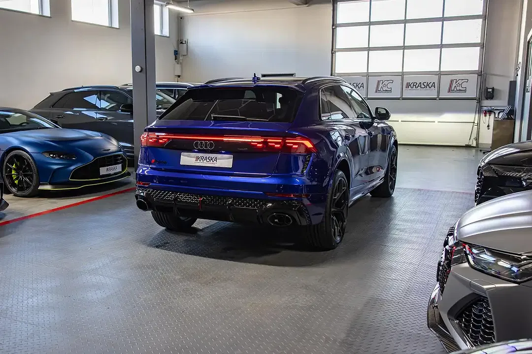 Audi RS Q8 - Thumbnail 9
