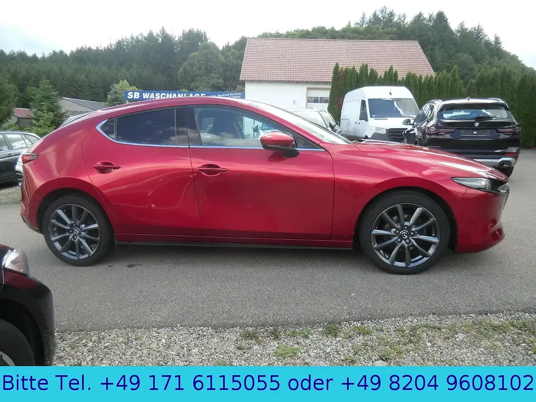 Mazda 3 - Thumbnail 11