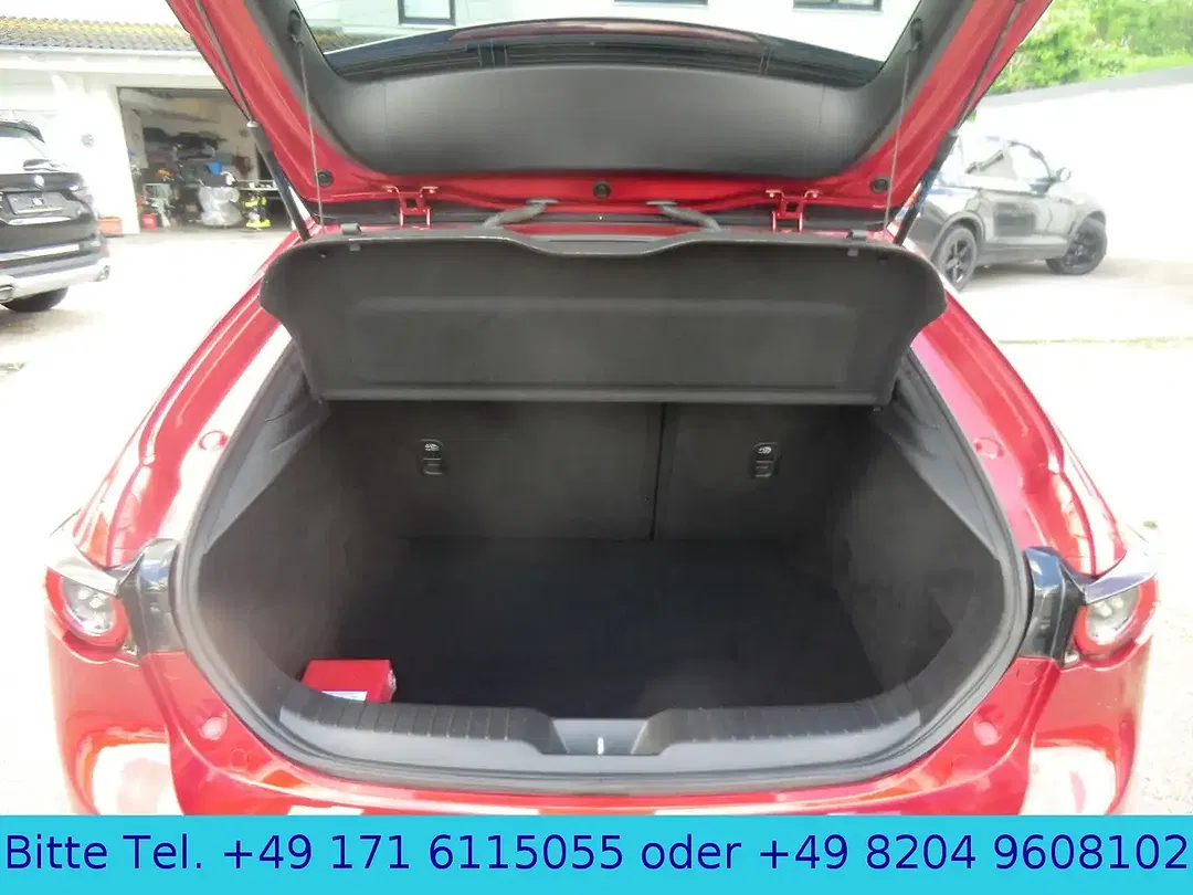 Mazda 3 - Thumbnail 15