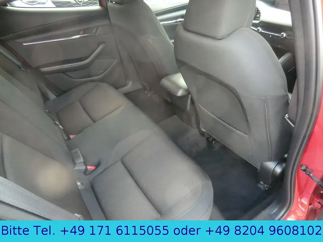 Mazda 3 - Thumbnail 9