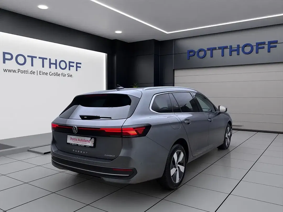 Volkswagen Passat Variant - Thumbnail 6