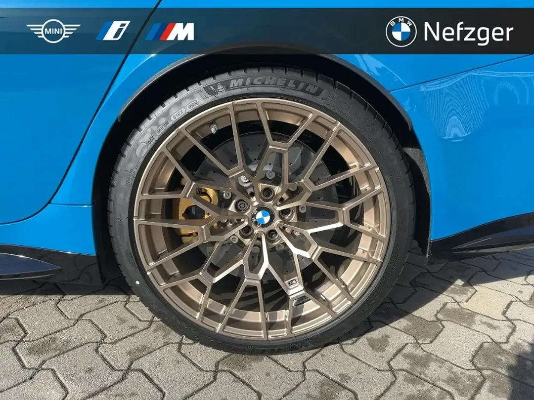 BMW M3 - Thumbnail 12