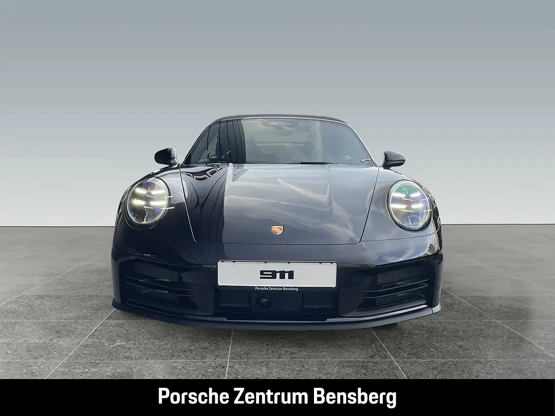 Porsche 911 - Thumbnail 6