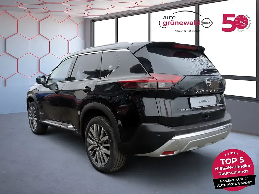 Nissan X-Trail - Thumbnail 4