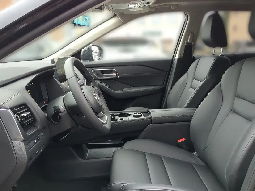 Nissan X-Trail - Thumbnail 7