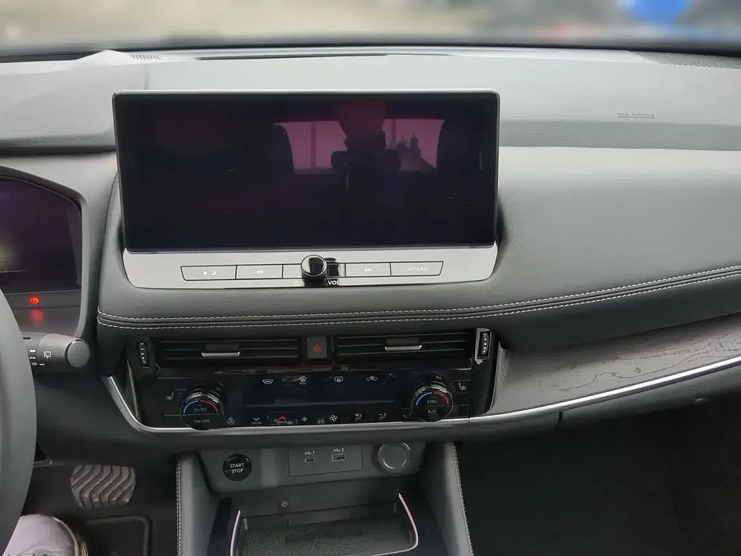 Nissan X-Trail - Thumbnail 9