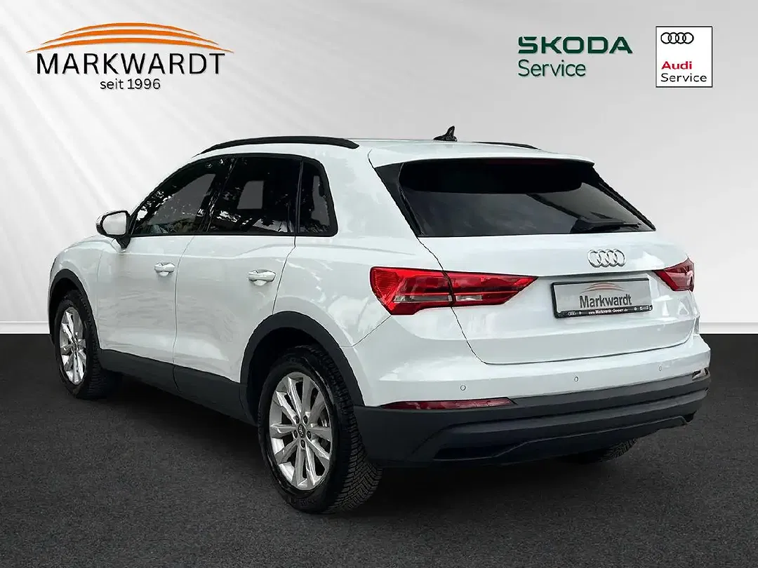 Audi Q3 - Thumbnail 2