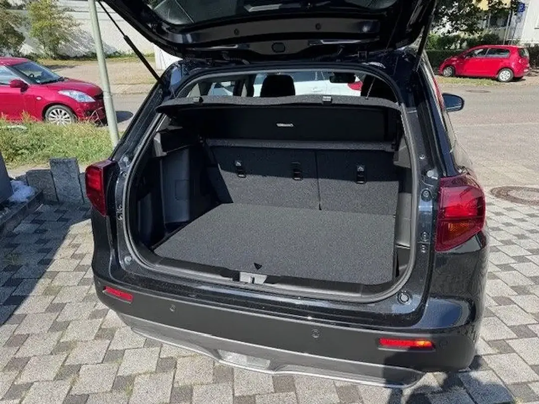Suzuki Vitara - Thumbnail 7