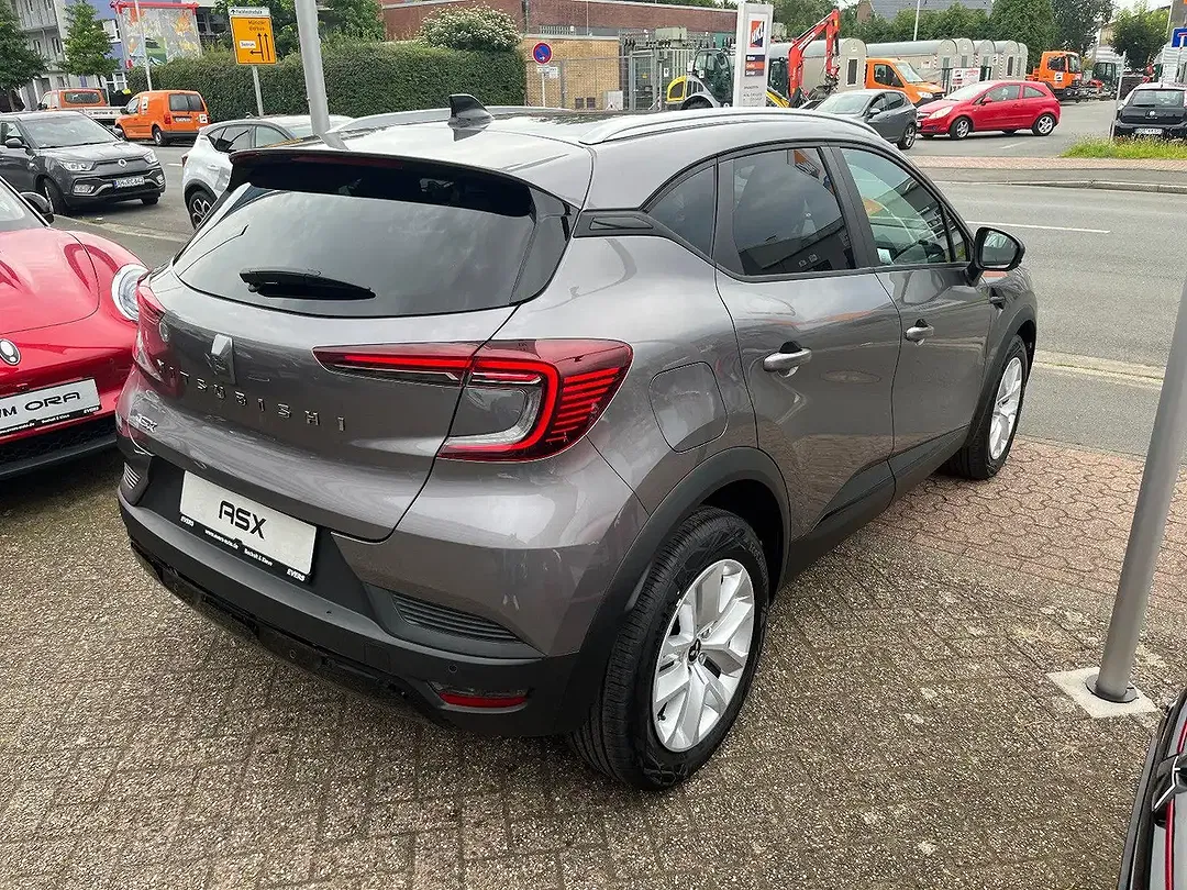 Mitsubishi ASX - Thumbnail 4