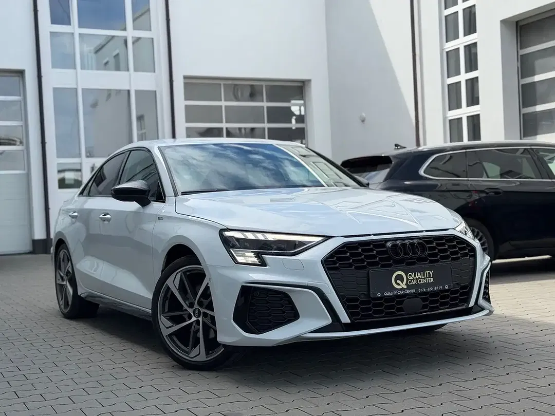 Audi A3 - Thumbnail 1
