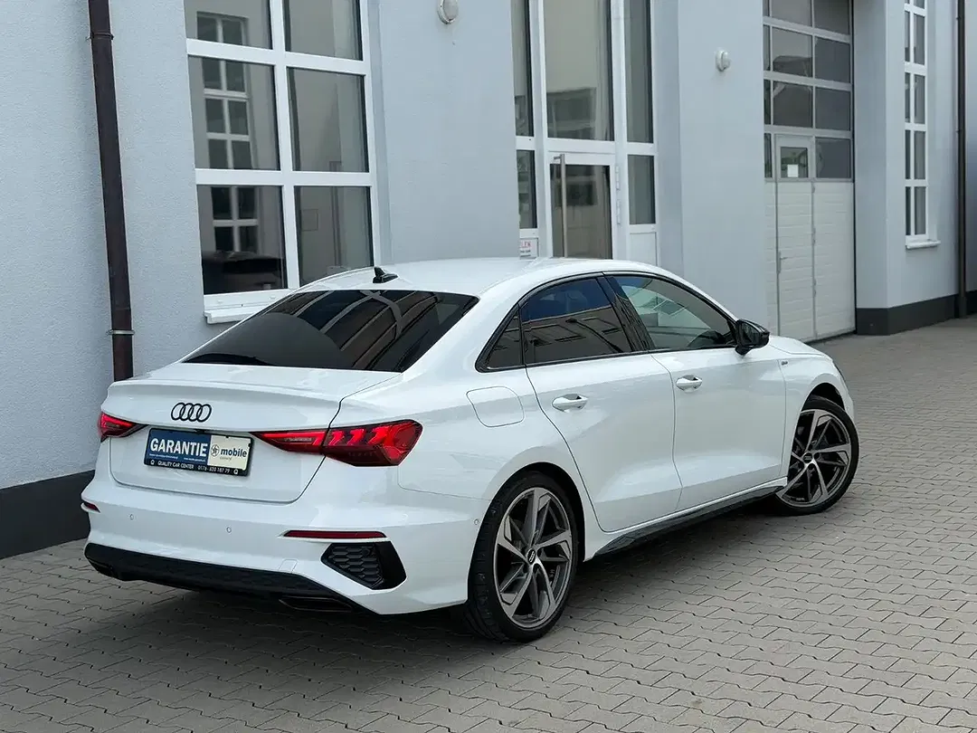 Audi A3 - Thumbnail 3