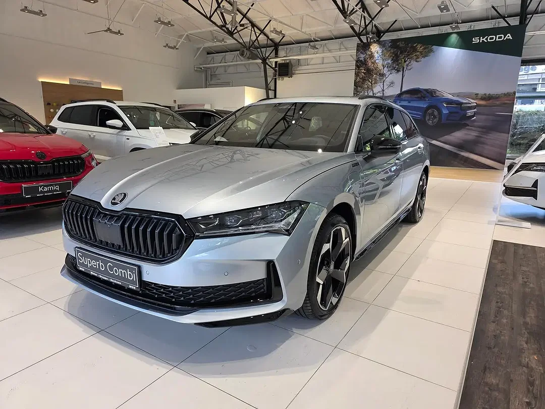 Skoda Superb - Afbeelding 1