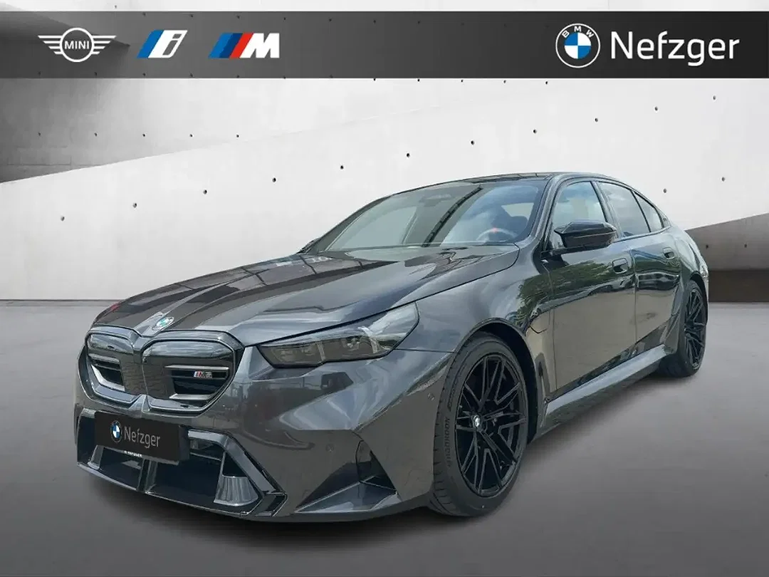BMW M5 - Afbeelding 1