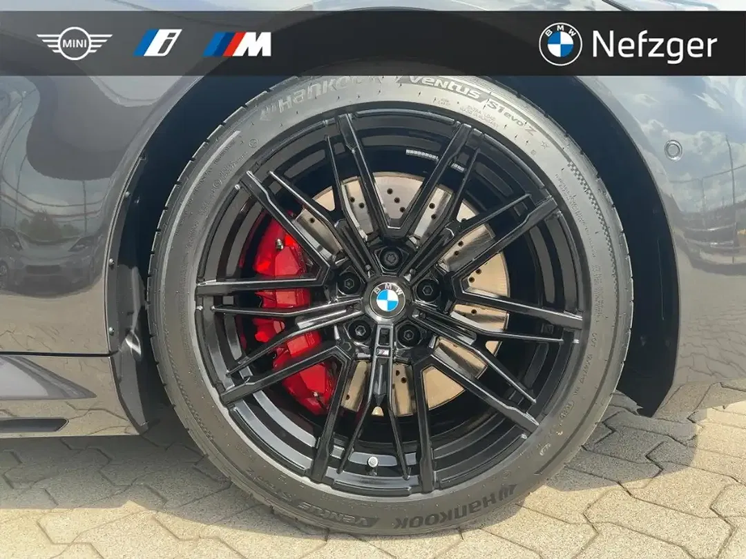 BMW M5 - Thumbnail 12