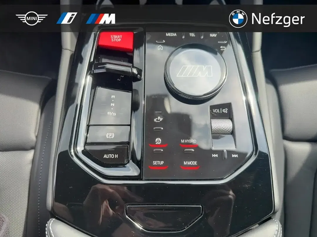 BMW M5 - Thumbnail 14